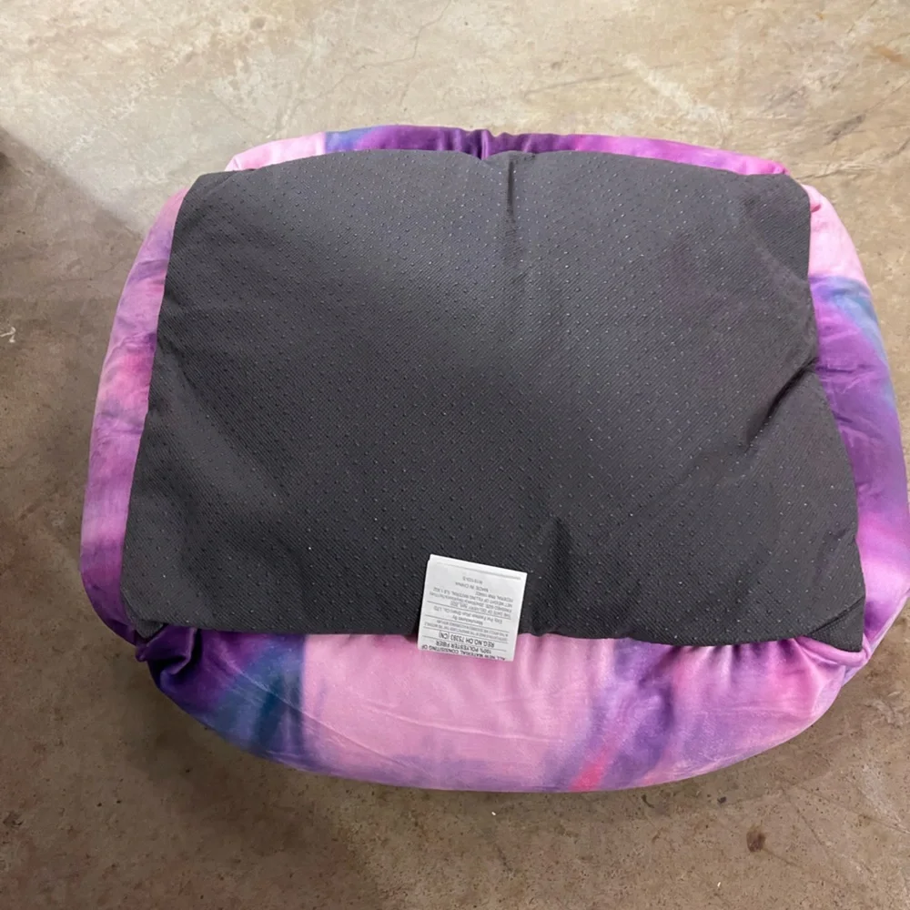 Pet bed